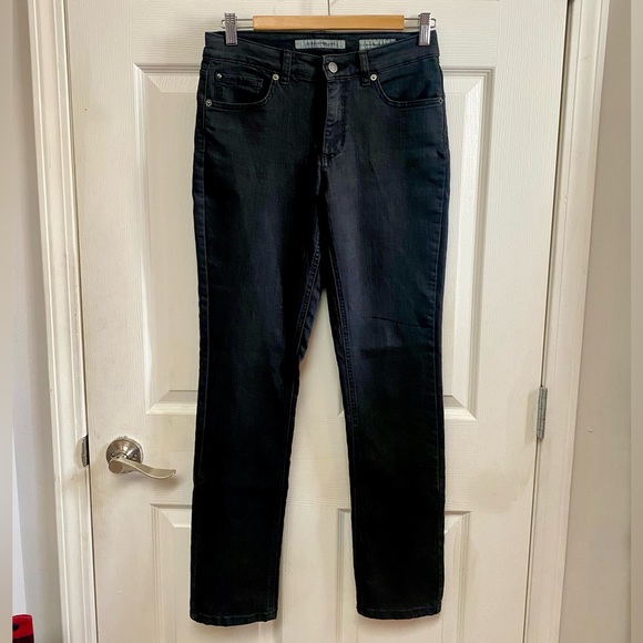 Jones New York Jeans, Bryant Park Slim, size 6 - Picture 3 of 3